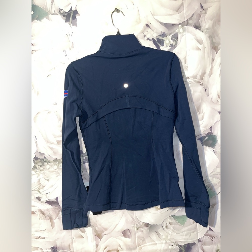 Women's lululemon Buffalo Bills Define Jacket *Luon Sz 8 True Navy Full Zip NEW - Picture 8 of 8